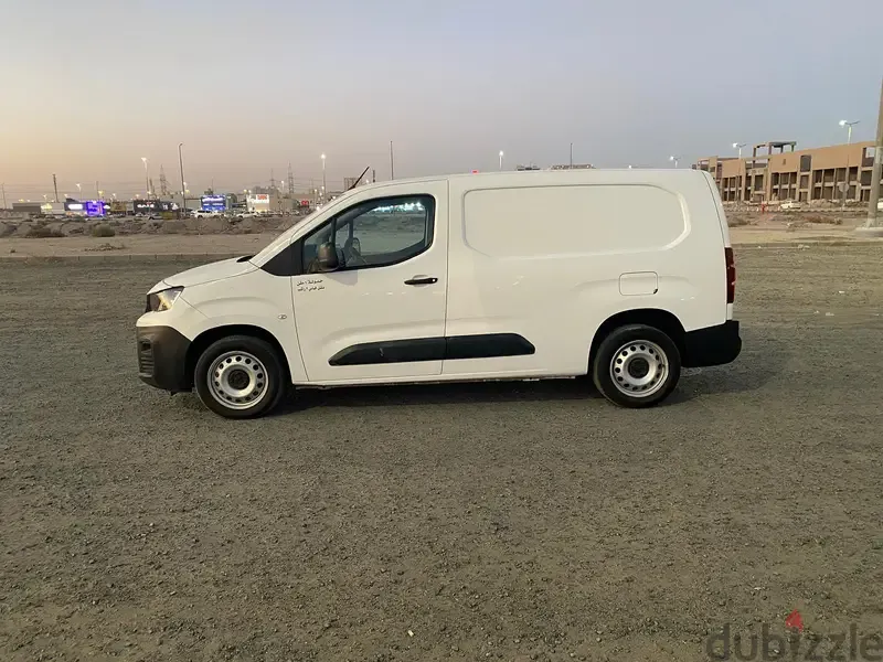 Peugeot Partner 2023